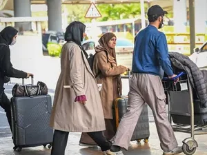 70 Indian Students Come Back Safely From War-Torn Iran!