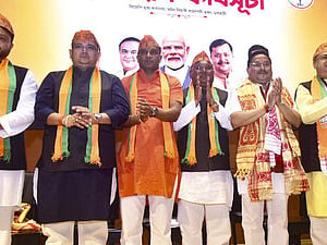 Congress MLAs Join BJP: Massive Power Shock Hits Assam!