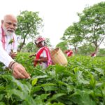 Narendra Modi Connects with Tea Garden Workers in Dibrugarh