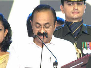 Historic UDF Wins: Satheesan Takes Kerala CM Oath in 2026!