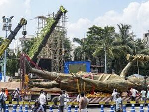 Controversial 64ft Messi Statue Kolkata Dismantled Safely!