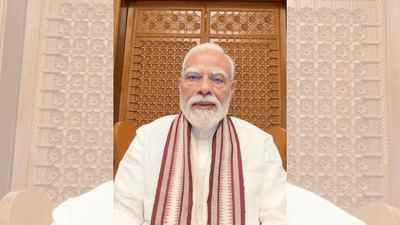 PM Modi Urges 1 Digital Shift for Ministers on Instagram
