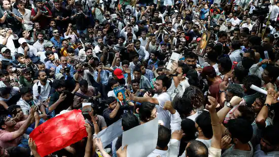 Outrage as 3 CJP Leaders Arrested in Jantar Mantar Protest