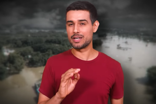 Shocking: Dhruv Rathee Detained by 50 Cops in Gurugram Raid